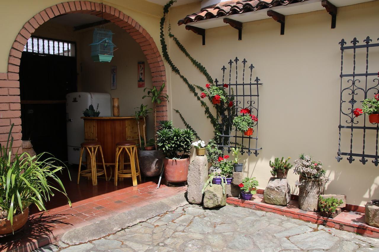 La Casa De Mima Bed and Breakfast Popayán Eksteriør billede